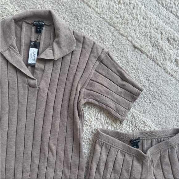 Women's Tan Knit Set pants and collared top - Picture 4 of 5